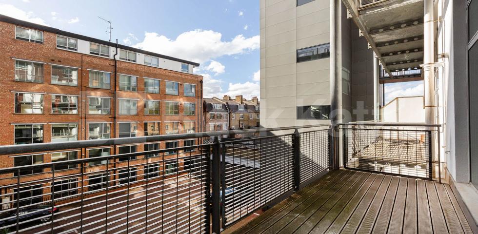 			1 Bedroom, 1 bath, 1 reception Apartment			 ABILITY PLAZA-KINGSLAND ROAD, DALSTON/HAGGERSTON